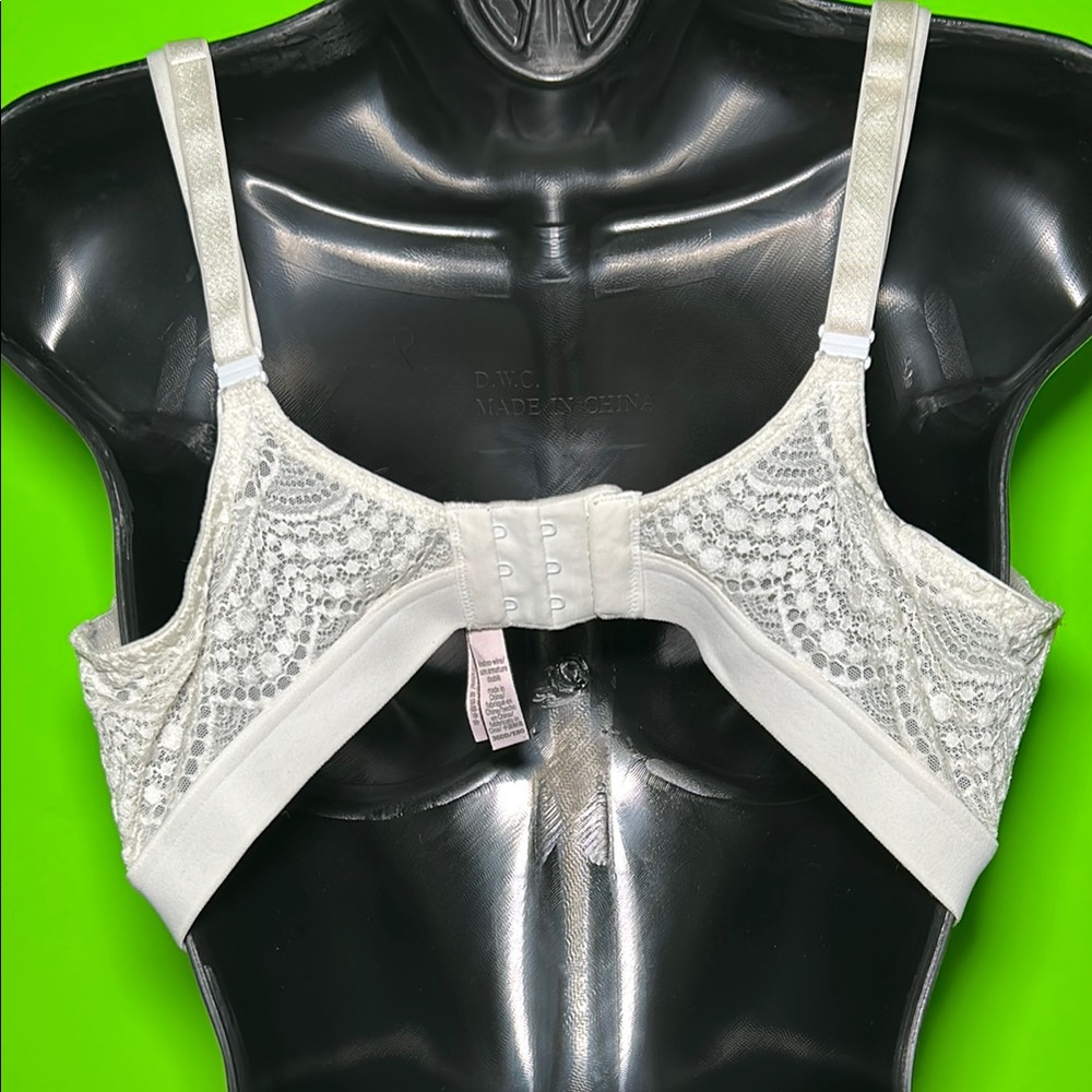 Victoria's Secret White Lace Full-Coverage Bra - Picture 4 of 6